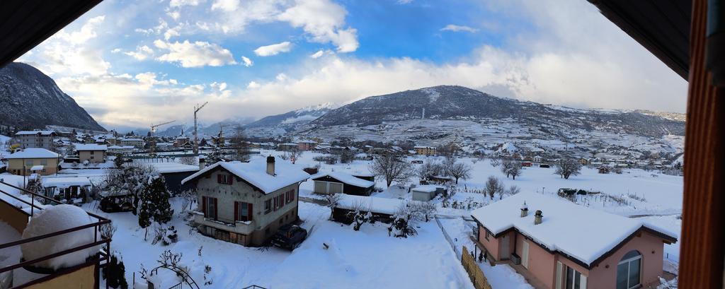 Le Central - Chambres D'Hote Grone Екстер'єр фото